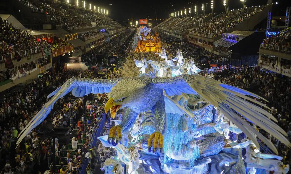 Liesa anuncia R$ 12 milhões para cada escola de samba do Grupo Especial do Rio | Brasil
