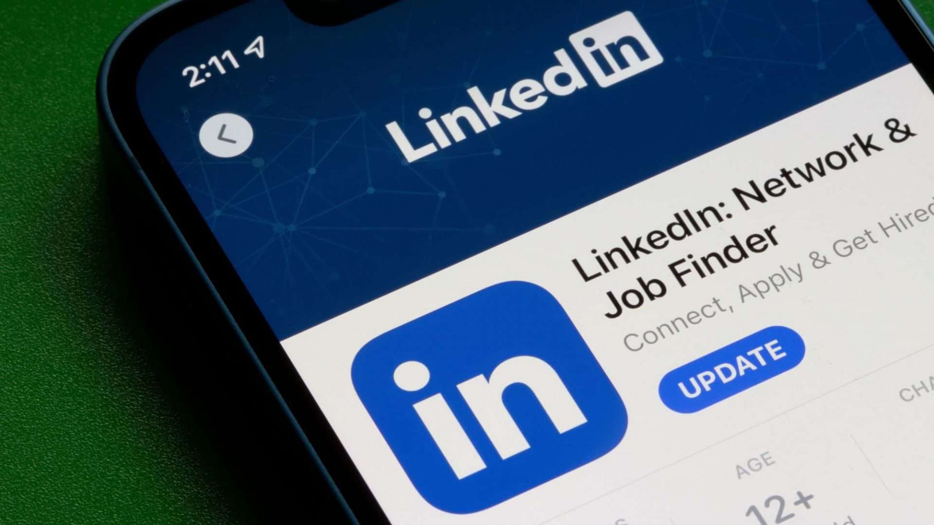 LinkedIn é processado por violação de dados de clientes