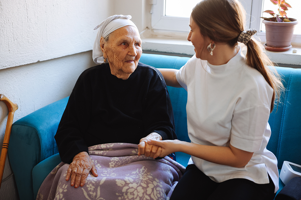 Mulheres podem ser mais propensas ao Alzheimer po...