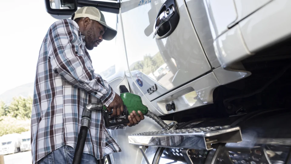 Petrobras diz a Lula que preço do diesel vai subir