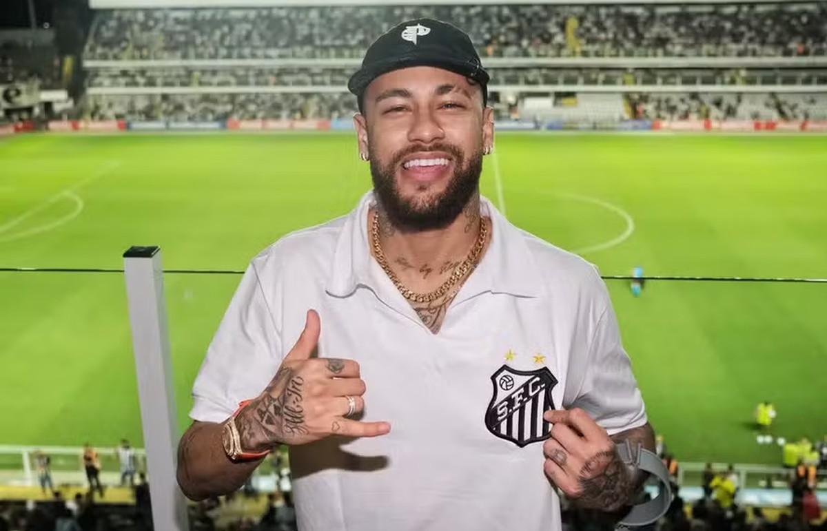 Al Hilal anuncia rescisão com Neymar; jogador fica livre para assinar com o Santos | Esporte