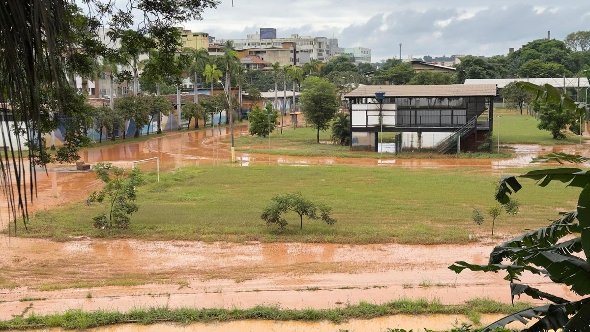 Governo federal aguarda informações da prefeitura de Ipatinga (MG) após chuvas para enviar recursos | Brasil