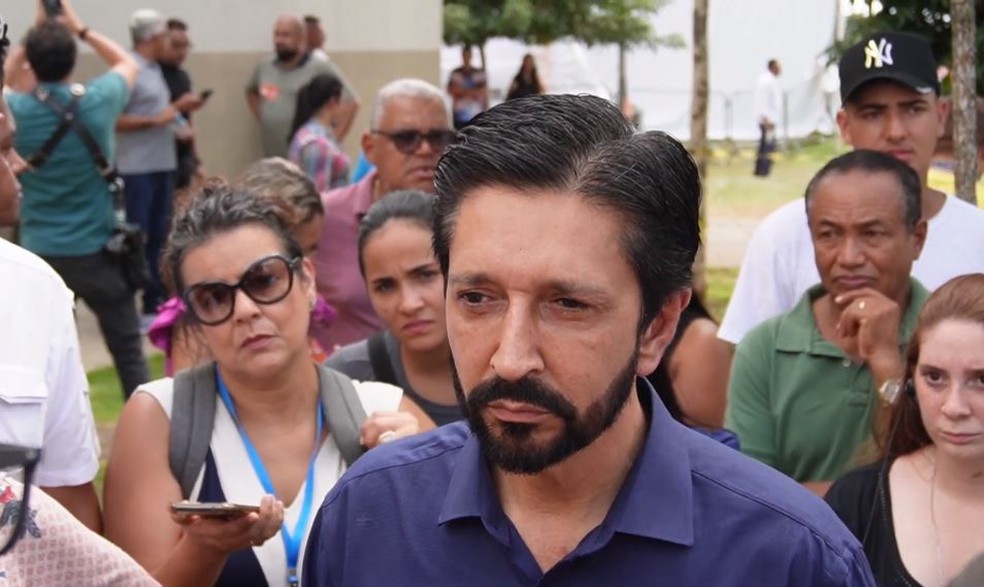 Nunes tira PM suspeito de ligação com PCC de sua equipe de segurança | Política
