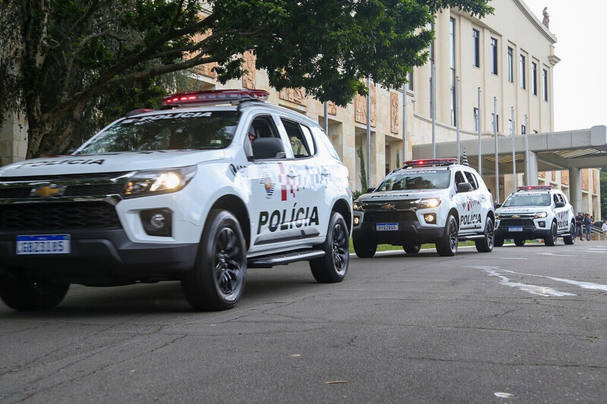 Tentativa de assalto termina em tiroteio na Avenida Washington Luis (SP); via está parcialmente interditada | São Paulo