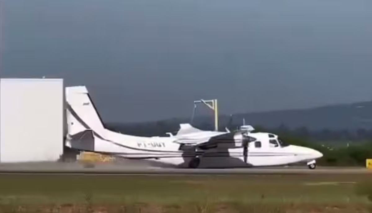 Avião que pousou de barriga em Sorocaba é de empresário de Maringá | Brasil