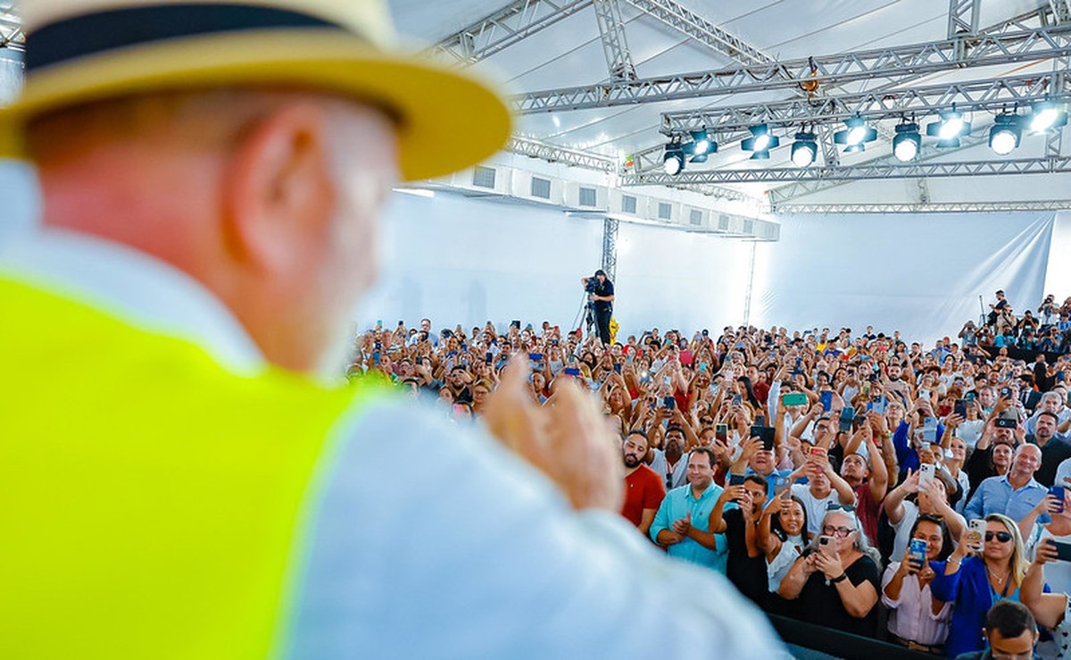 Lula diz ter 'obsessão' em fazer alimentos ficarem baratos | Política
