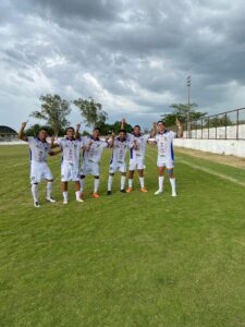 Quixadá enfrenta o Crato neste domingo (16) no Abilhão em busca da segunda vitória na Série B