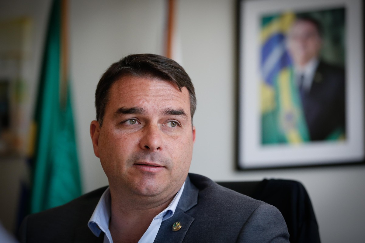 Gilmar nega recurso para reabrir caso das 'rachadinhas' de Flávio Bolsonaro, diz jornal | Política