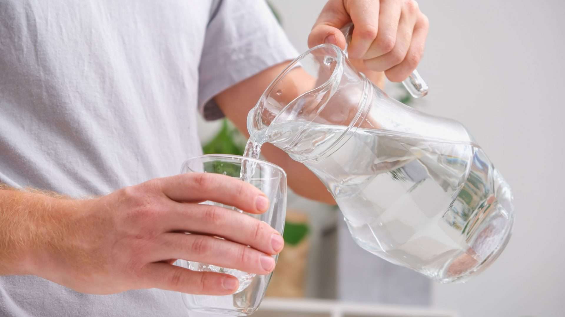 Beber água demais pode causar intoxicação?
