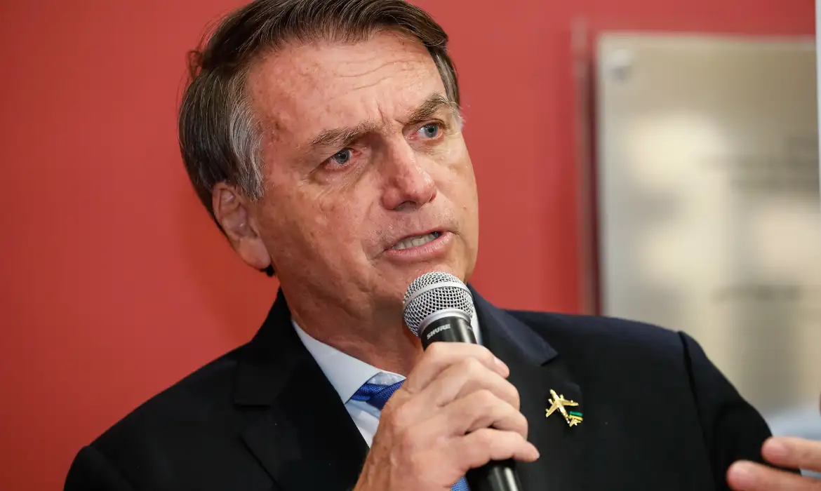 Caguei para a prisão, diz Bolsonaro após denúncia da PGR sobre trama golpista