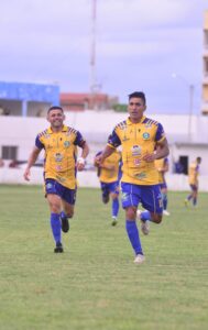 Quixadá vence o Crato no Abilhão e segue 100% no Campeonato Cearense Serie B