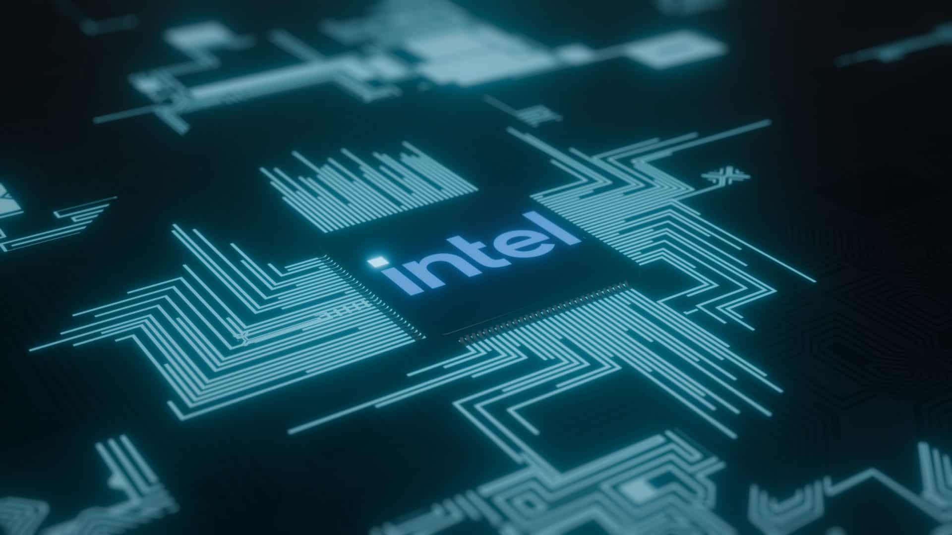 Entre boatos de venda, Intel tem melhor desempenho desde 2020