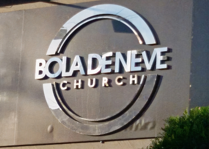 Igreja Bola de Neve comprou casa de R$ 5 mi para irmã do apóstolo Rina, diz site