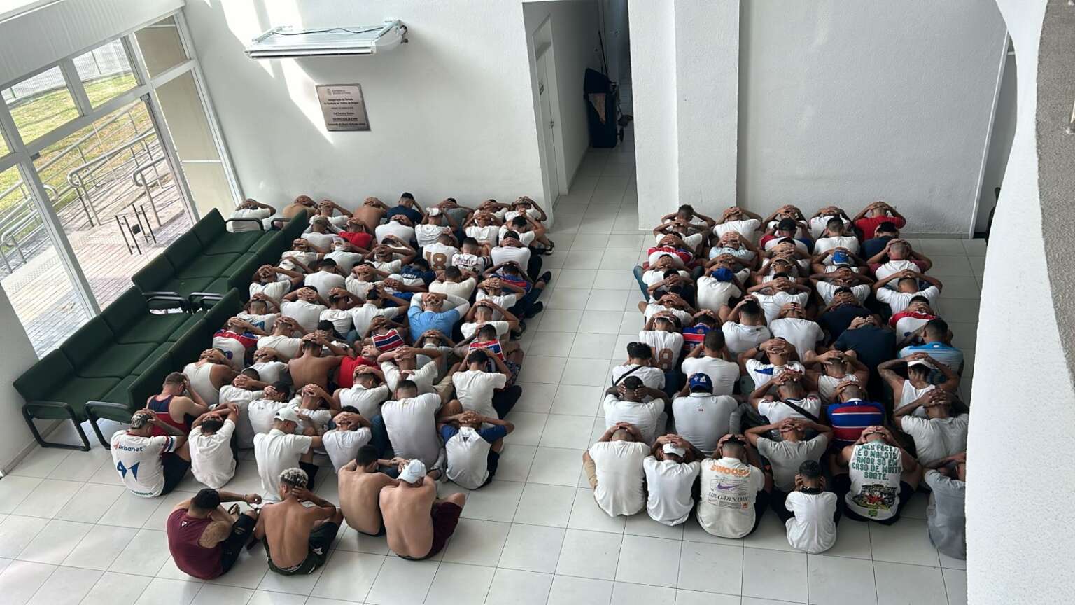 Ações das Forças de Segurança resultam na condução de mais de 110 envolvidos em confrontos entre torcidas e cumpre 4 mandados de prisão