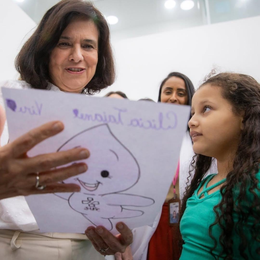 Nísia Trindade se pronuncia pela primeira vez após demissão do Ministério da Saúde