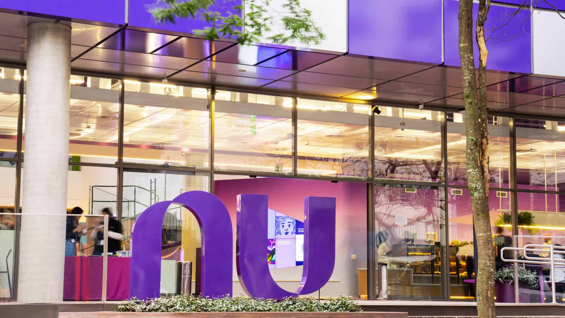 Nubank caiu? Usuários relatam falhas em Pix e login no app