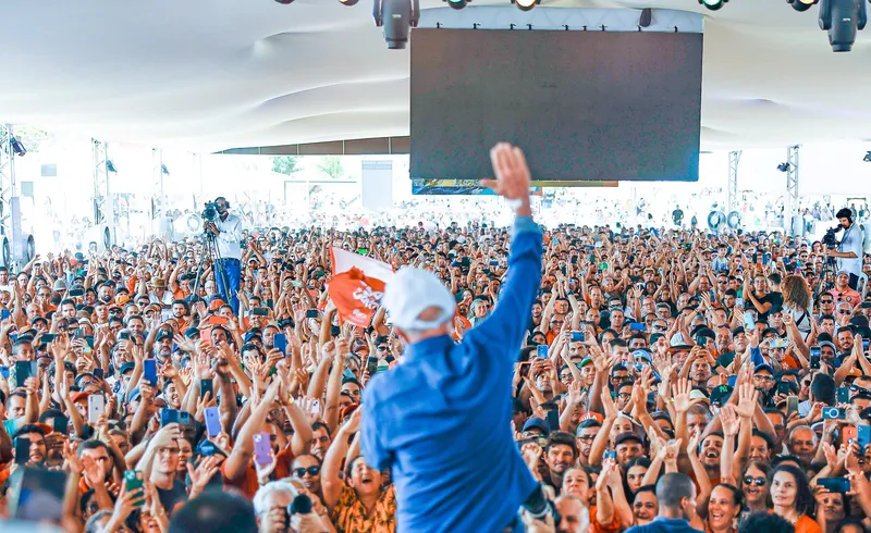 Por mais popularidade, Lula vai focar em medidas econômicas
