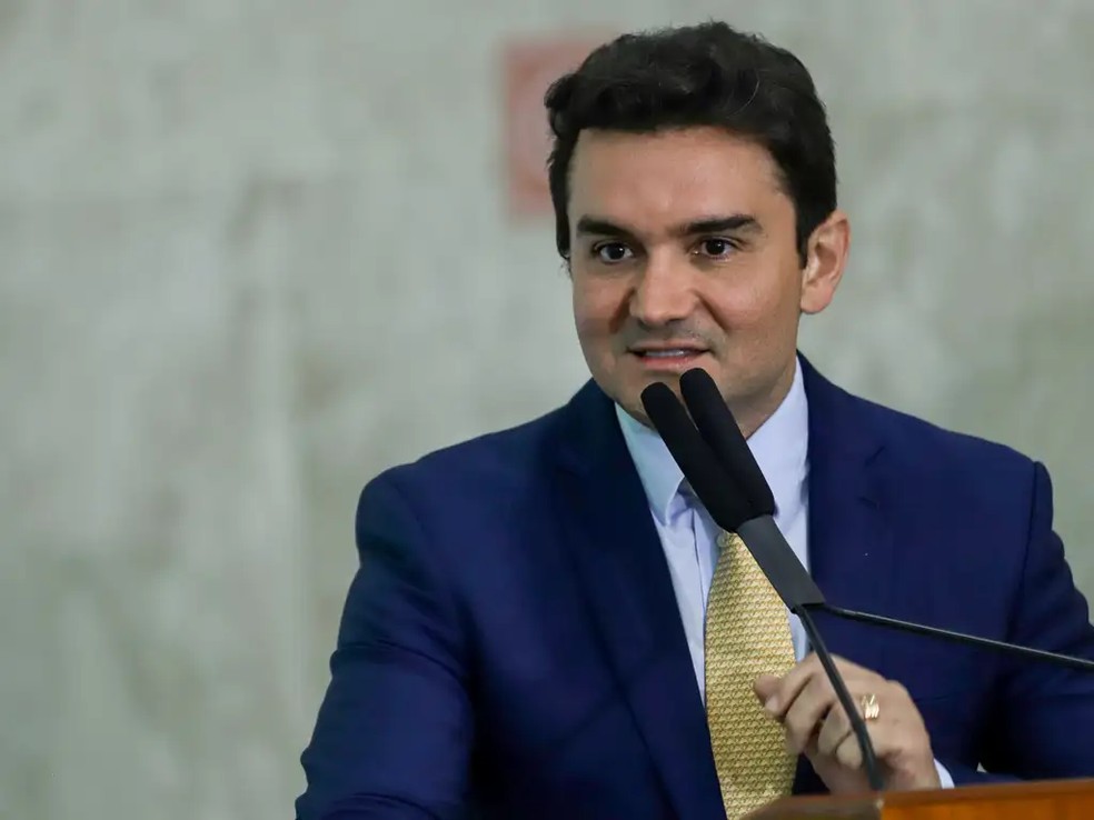 Senadores do União Brasil defendem permanência de Sabino no Turismo | Política