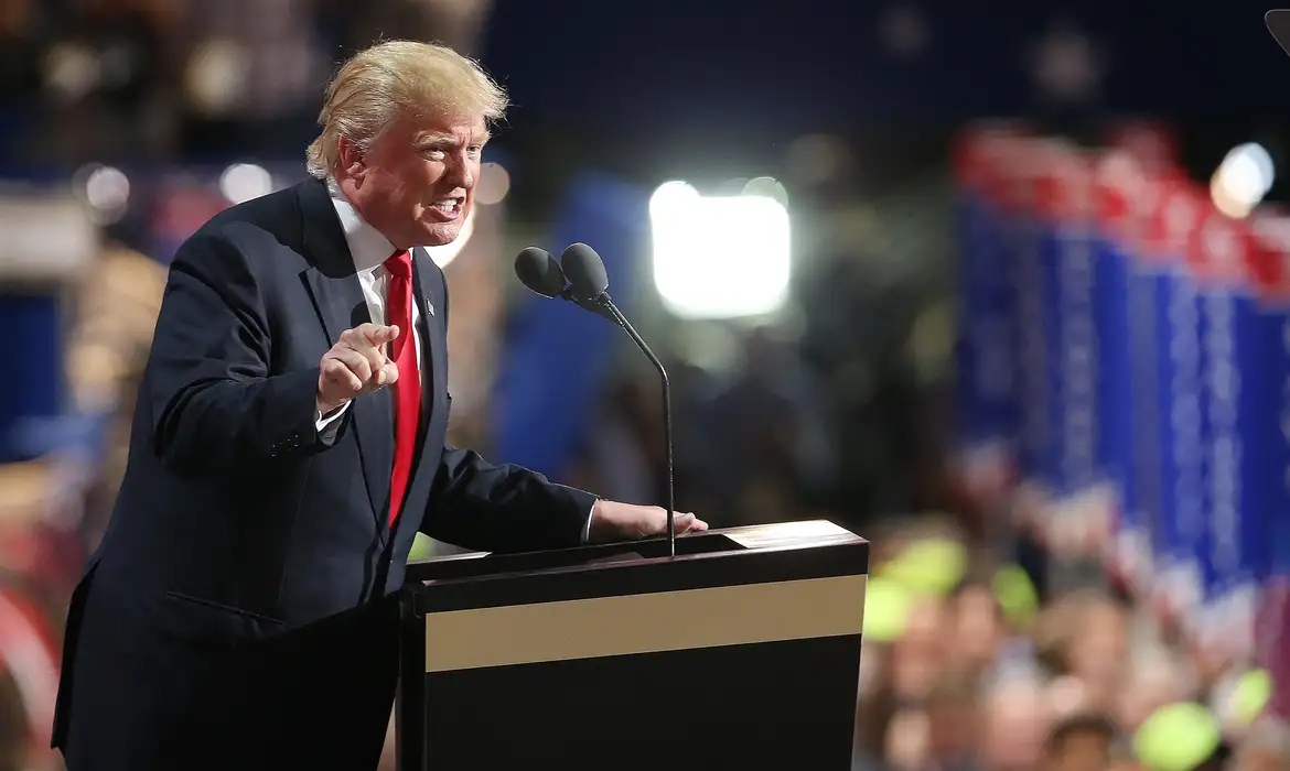 Trump é reprovado por 51% dos americanos e preocupação é a economia, diz pesquisa