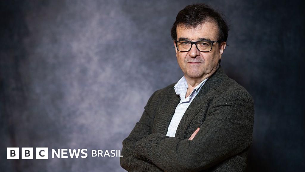 'A história da Igreja Católica, em grande parte, é a história da perversão do cristianismo