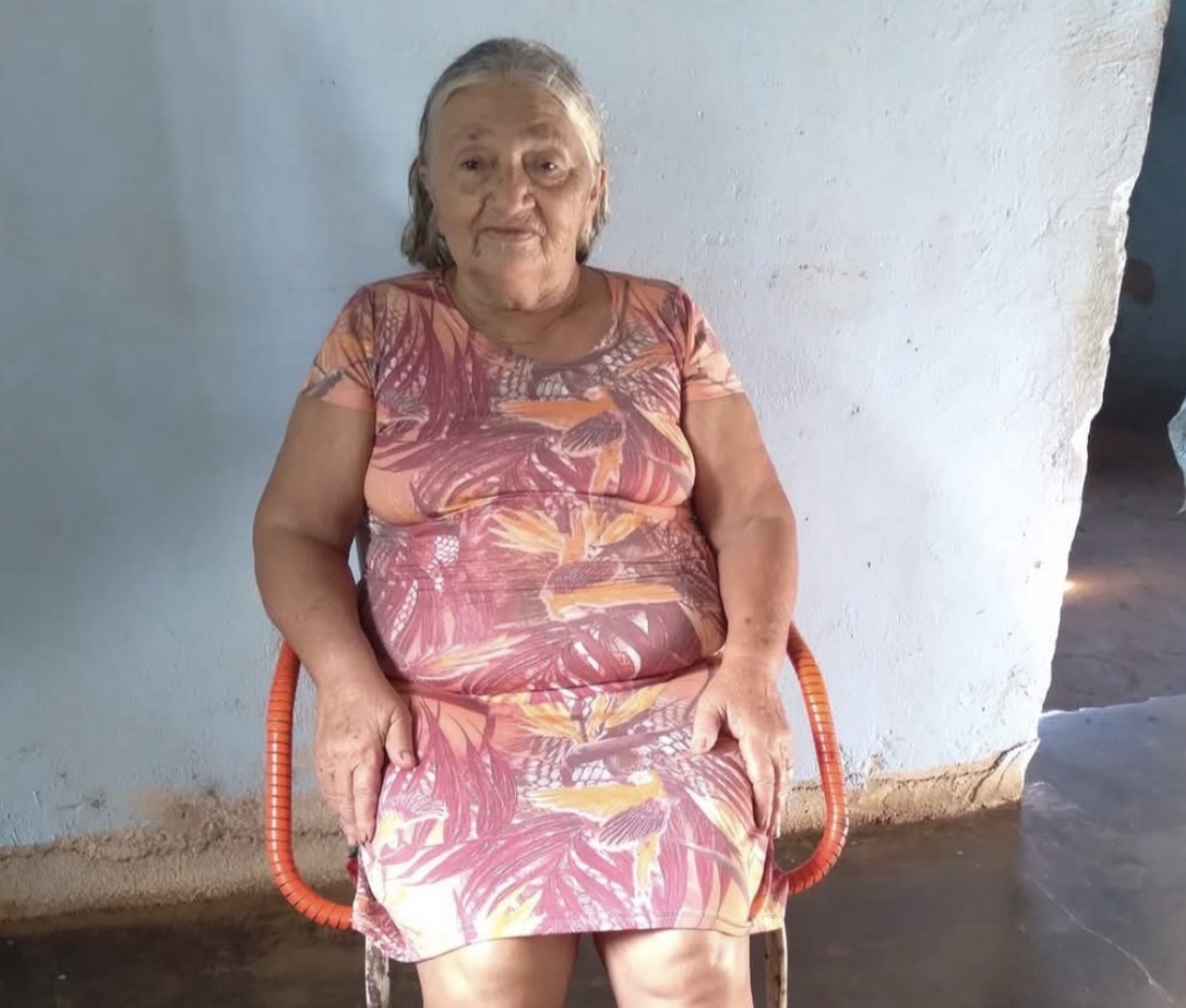 Abeelhas Italianas: Idosa de 75 Anos Morre após Ser Atacada em Ararendá, Ceará