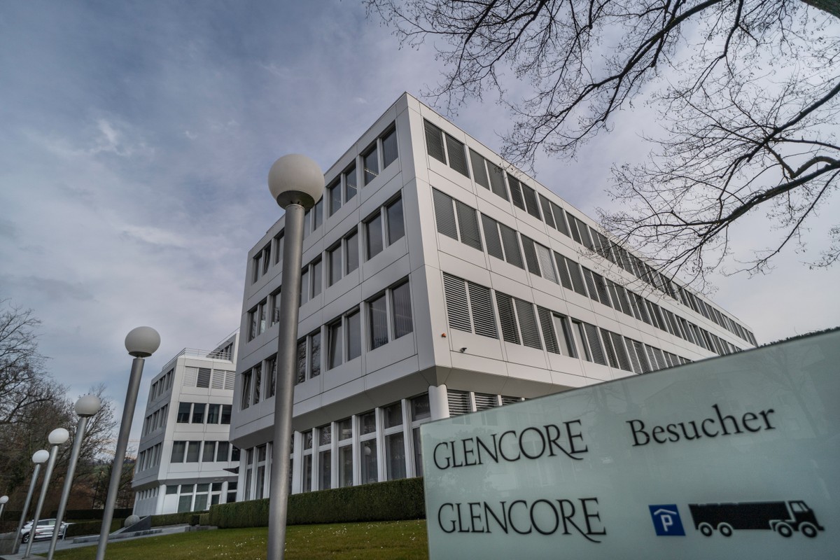 Ação da Glencore dispara com perspectiva de formar com Rio Tinto maior mineradora do mundo