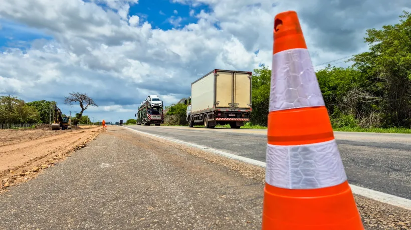 Acidente Trágico em Rodovia: Motociclista Morre após Atropelar Cavalo no Ceará