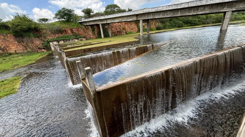 Açudes no Ceará: 22 Barragens Sangrando com 100% de Volume