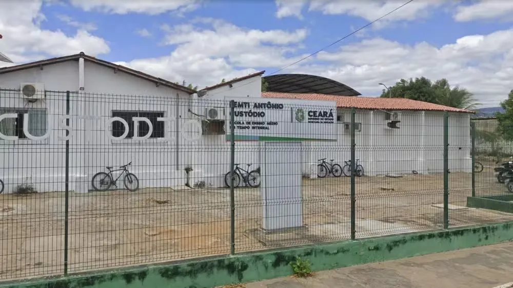 Adolescente Fere Colega em Escola no Ceará: O Que Sabe e Como Segurança