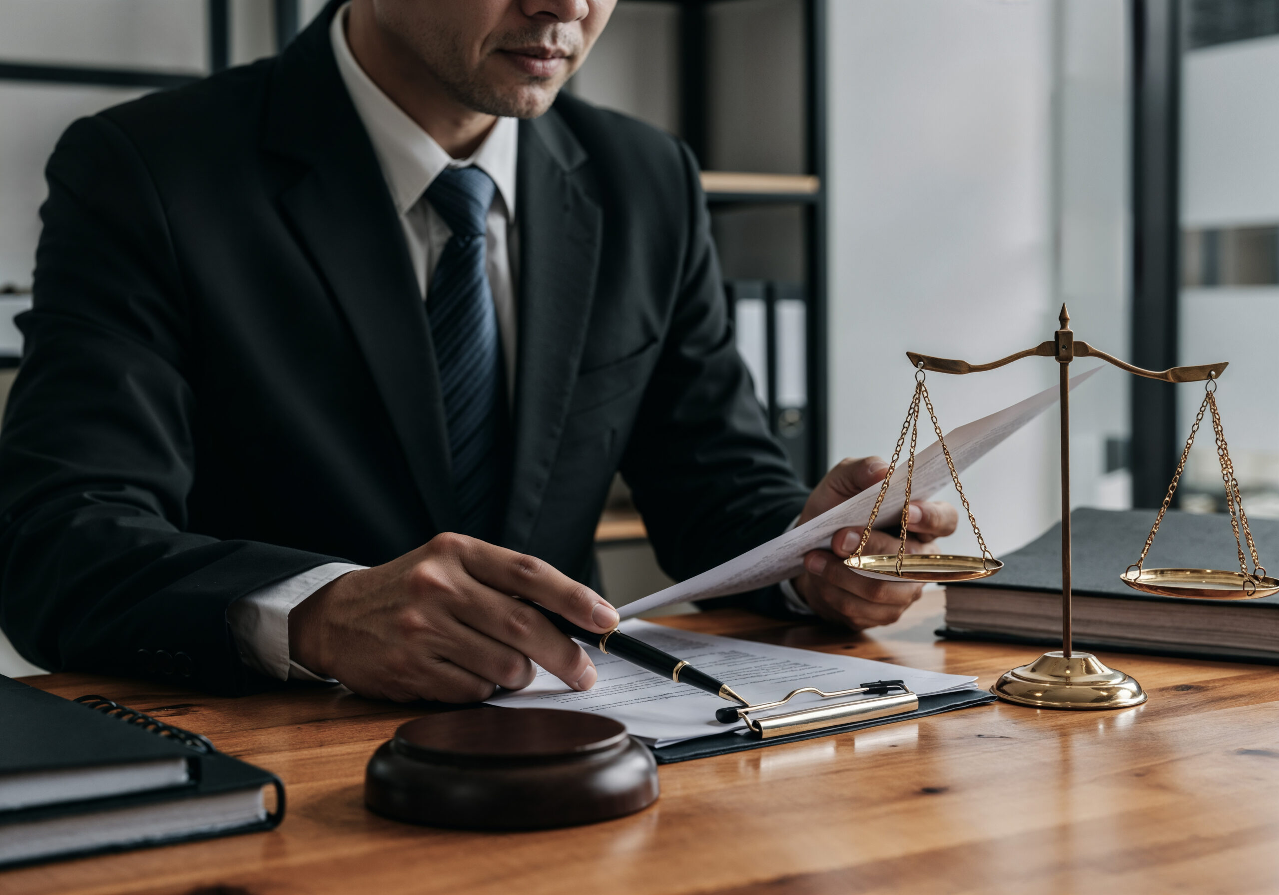 Advocacia Pro Bono: Vantagens e Limites na Prática Jurídica