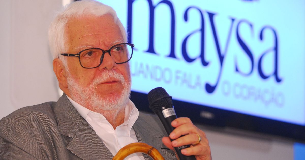 Artistas lamentam morte de Manoel Carlos, o Maneco