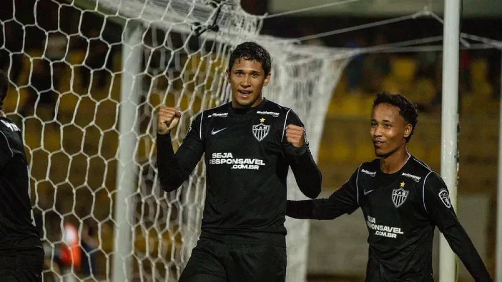 Atlético-MG goleia QFC na Copinha e garante vaga no mata-mata