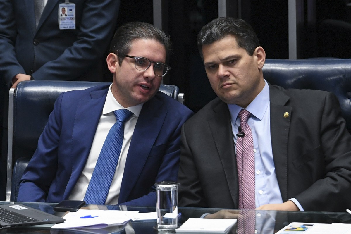 Ausências de Motta e Alcolumbre  abrem caminho para Lula vetar PL da dosimetria no ato do 