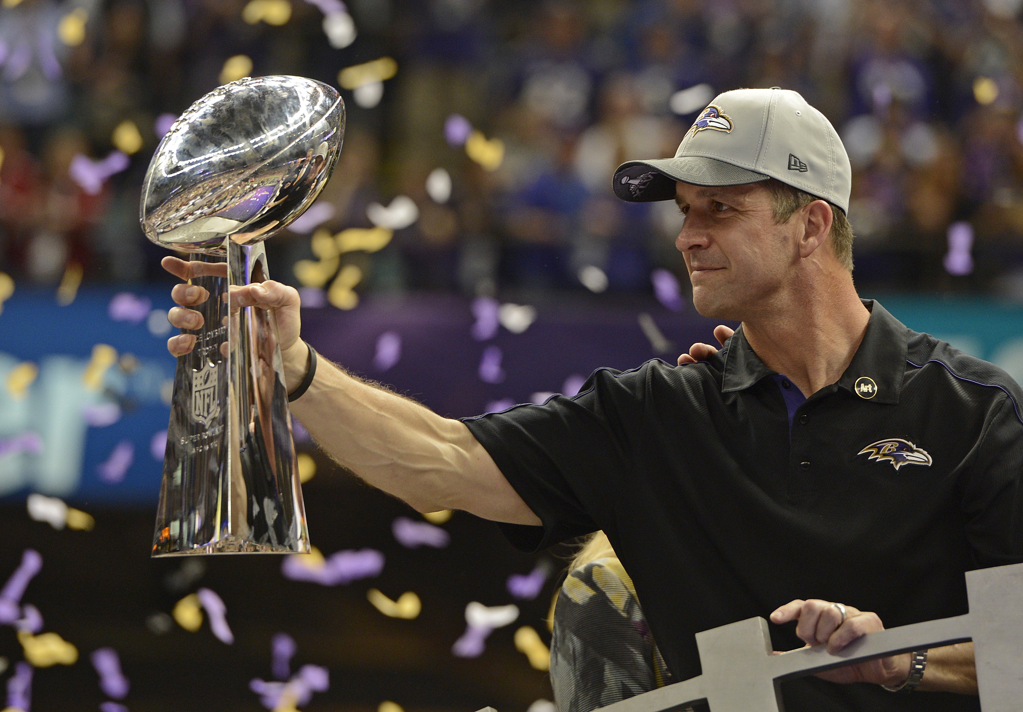 Baltimore Ravens demite técnico John Harbaugh após 18 anos no comando