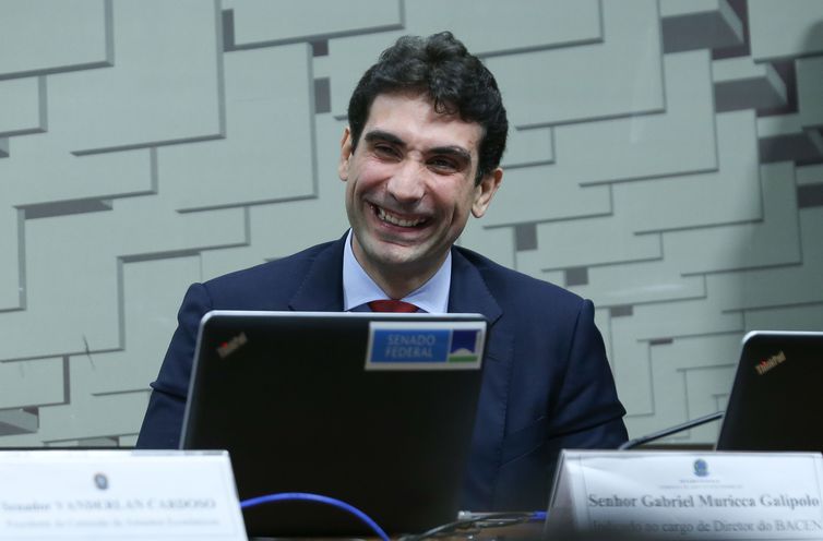 BC enfrenta limitações estruturais para supervisionar sistema financeiro: Gabriel Galípolo