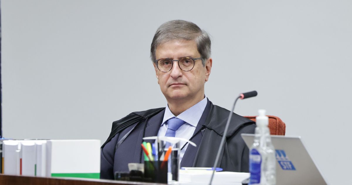 BRB em Crise: PGR Se Manifesta Contra Uso de Bens Públicos