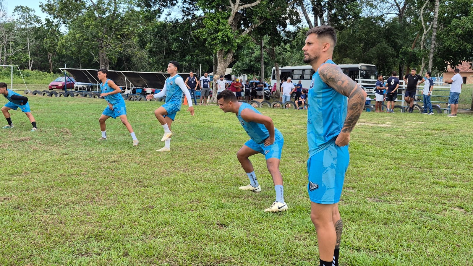“Camisa do São Francisco é pesada”, meia Diego Borges fala sobre objetivos da temporada no
