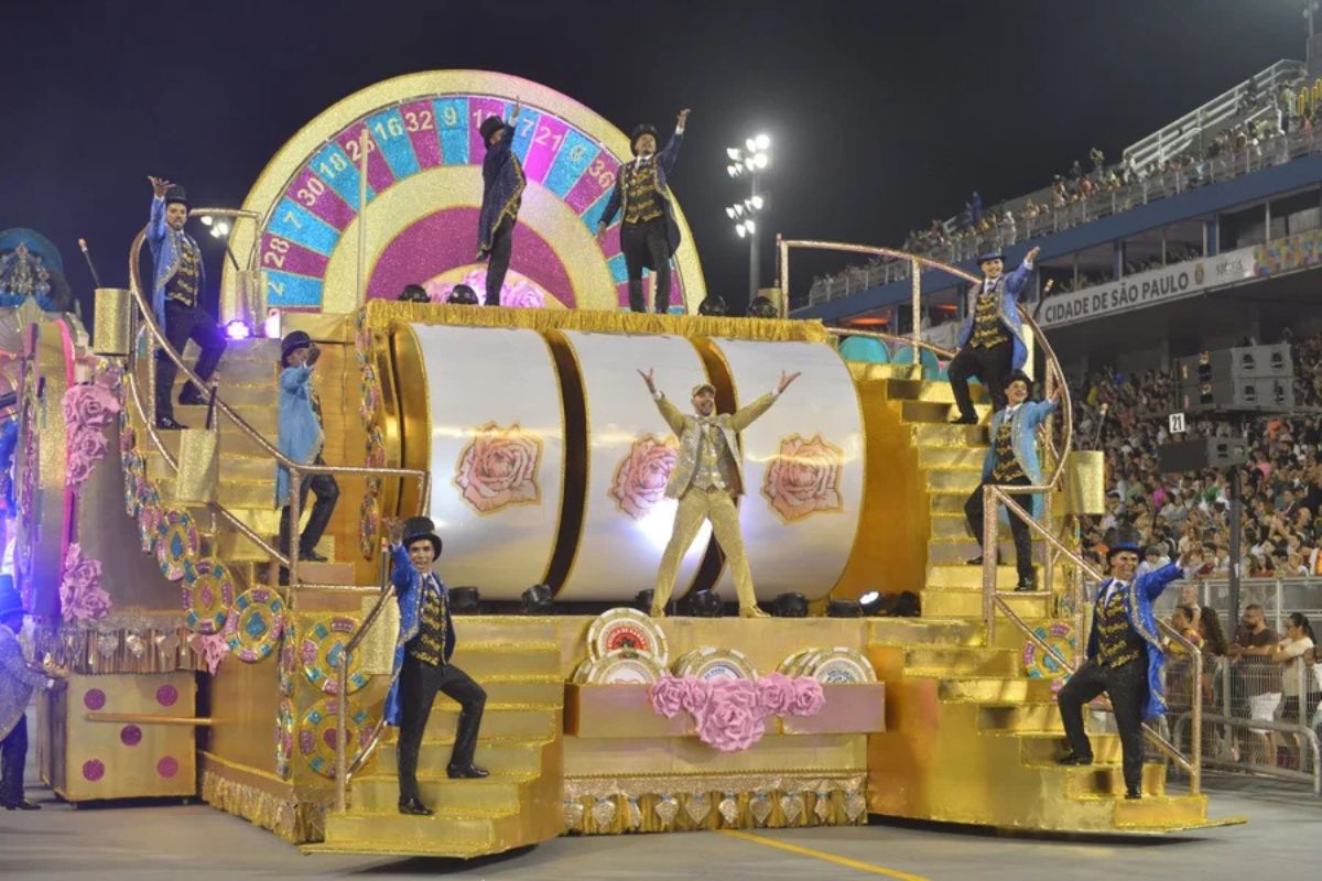 Carnaval de SP: punição pode tirar do páreo atual campeã Rosas de Ouro