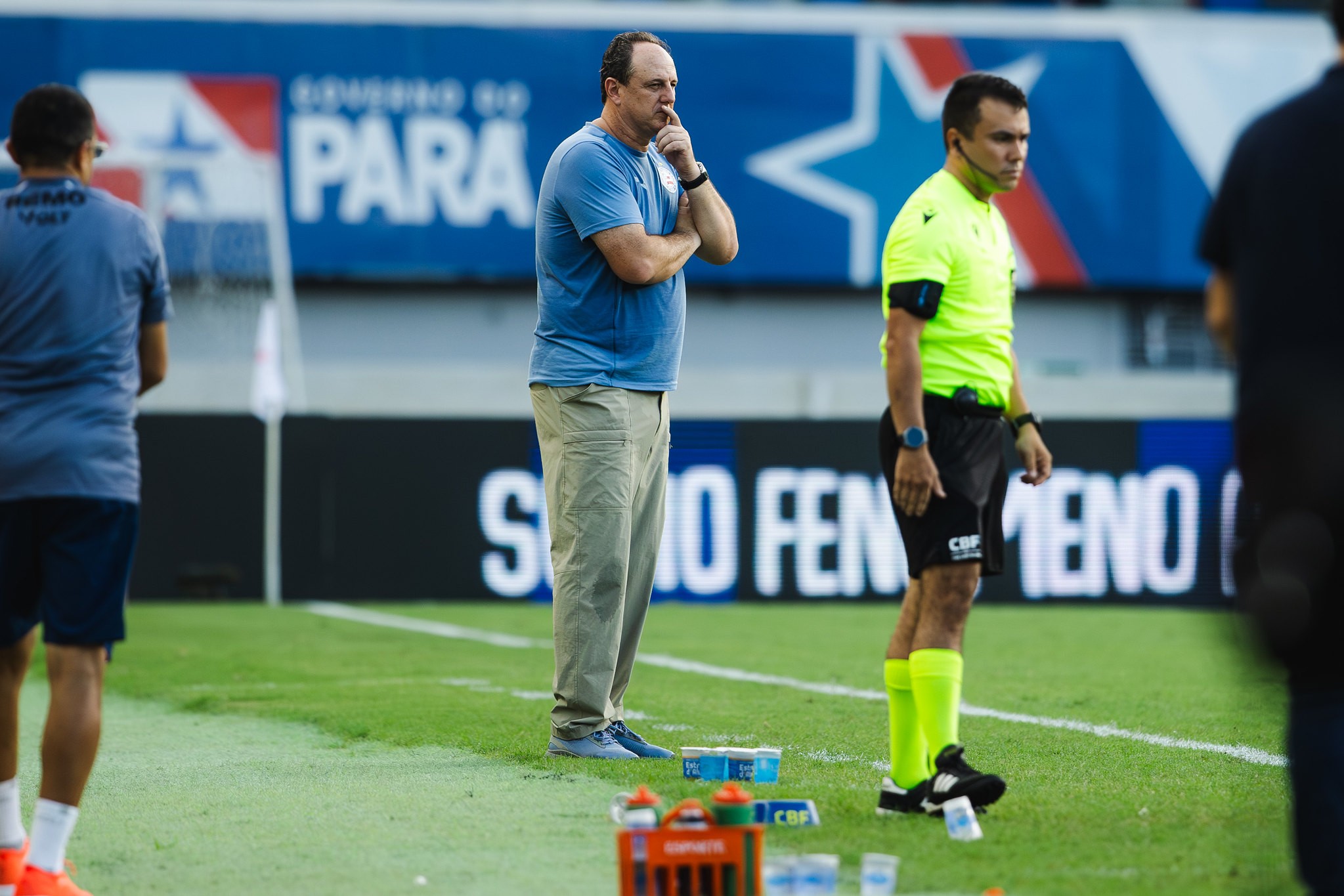 Ceni explica função de Juba e cobra reação do Bahia na temporada: 'Não podemos desistir'