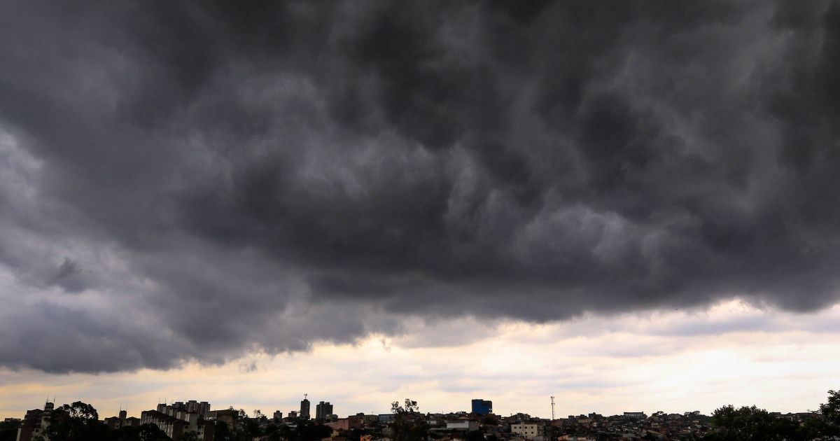 Ciclone extratropical no Sul do país leva frente fria de volta a São Paulo