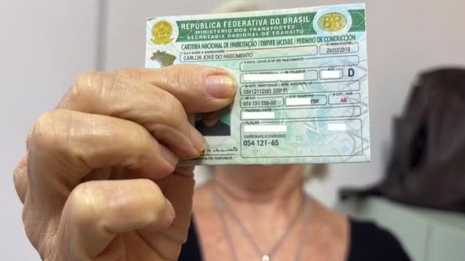 CNH Automática: Economia de R$ 1,1 Bilhão com as Novas Requisições