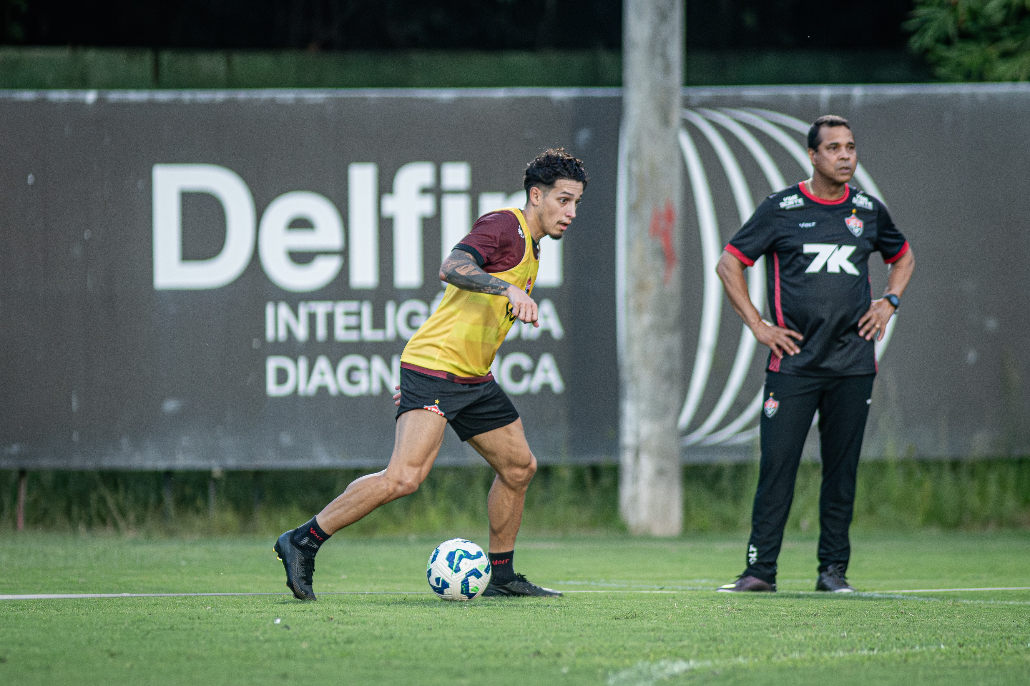 Com retorno de emprestados, Vitória divulga lista de jogadores para o Campeonato Baiano 