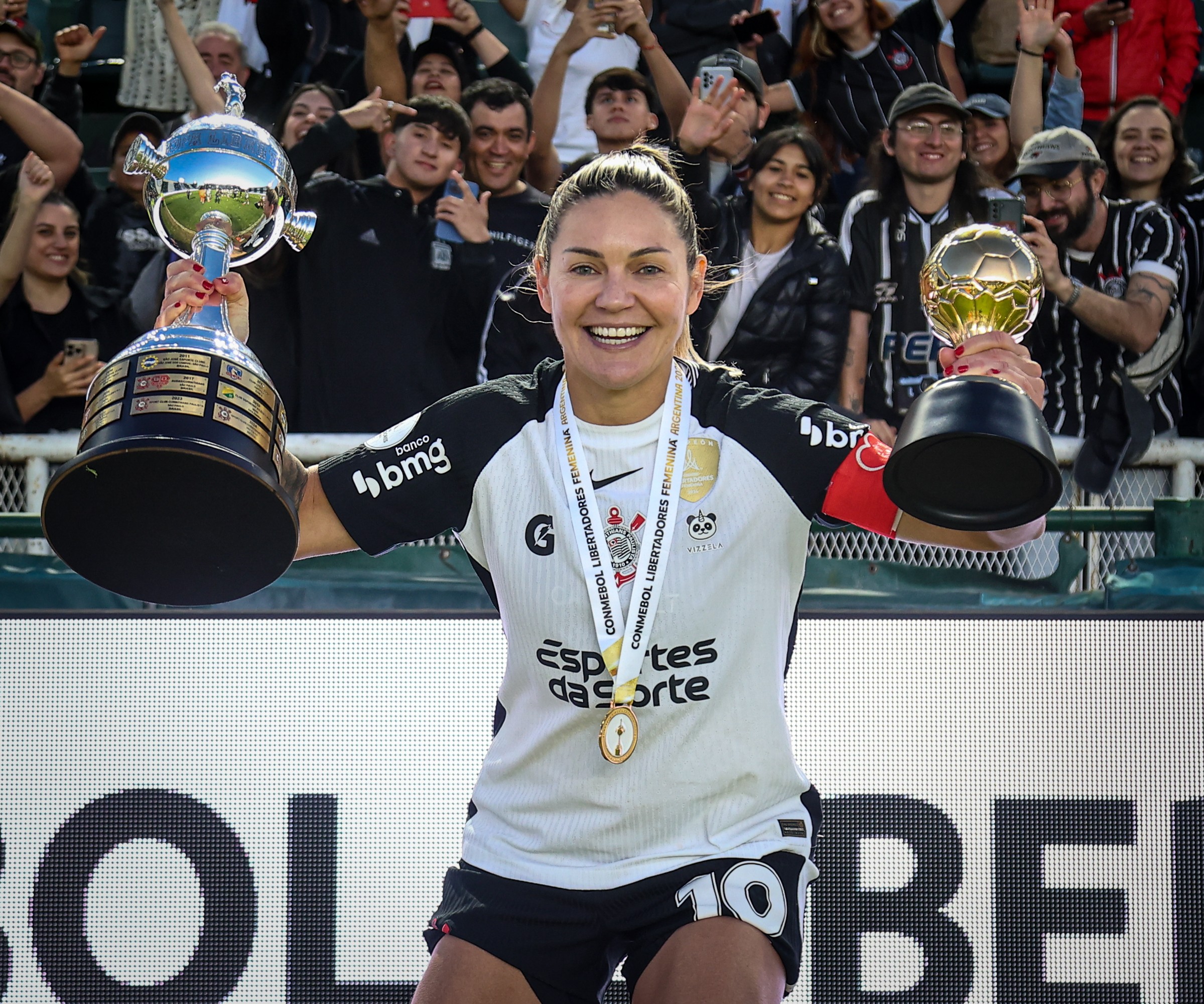Corinthians renova o contrato de Gabi Zanotti até o fim da temporada 2027 
