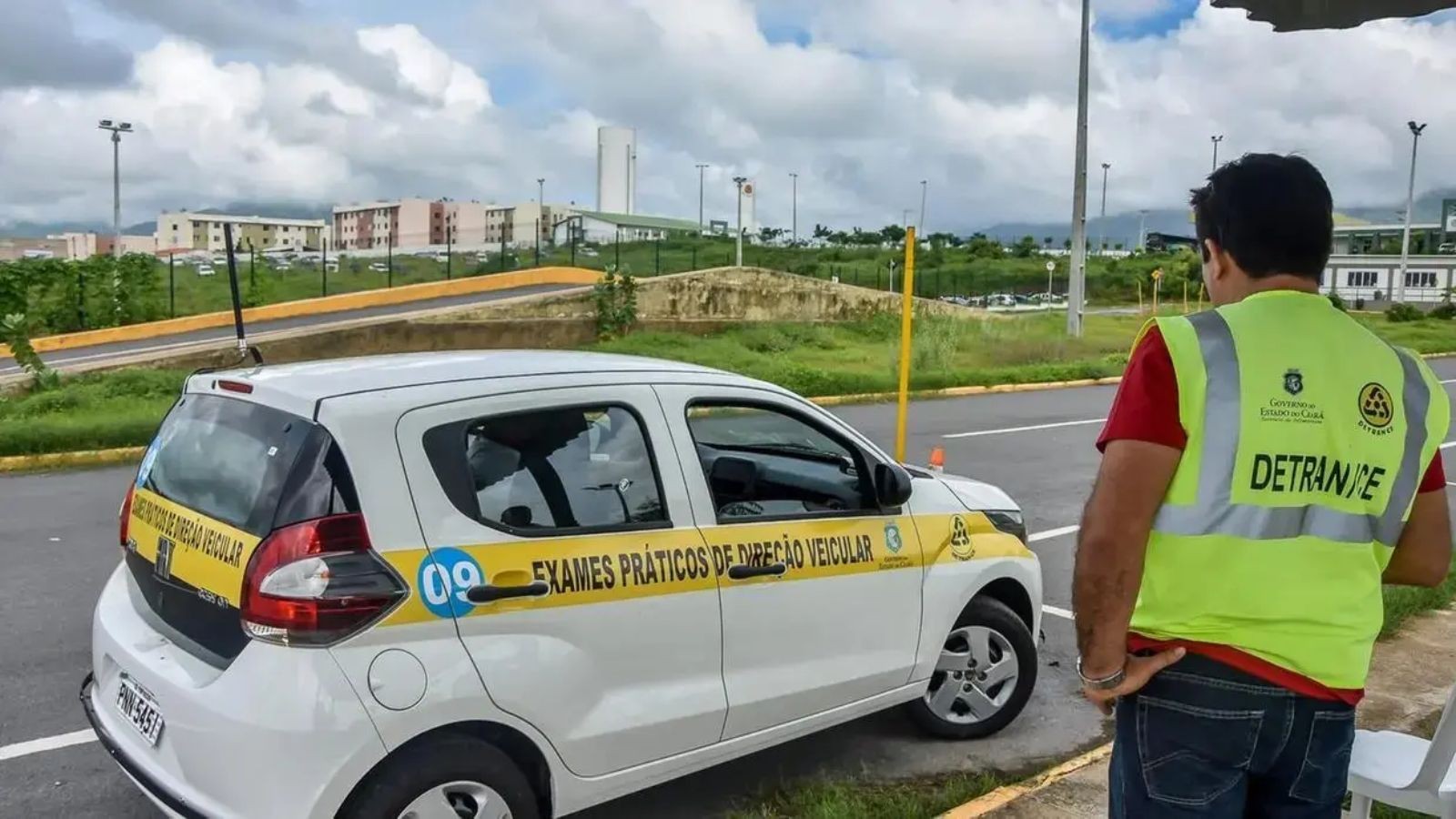 Crescimento Recorde: 4,8 Milhões de Pedidos de CNH em Primeiro Quadrimestre de 2026