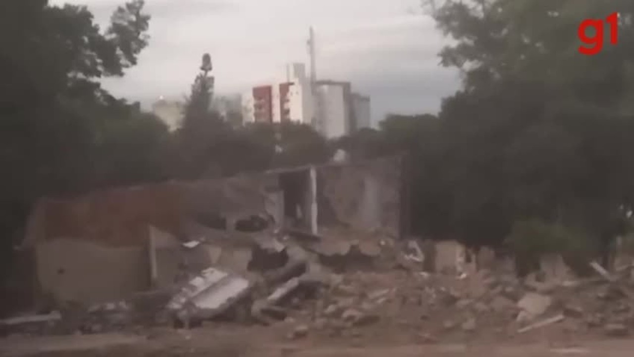 Criado por Oscar Niemeyer, bloco H22 no DCTA é demolido em São José dos Campos