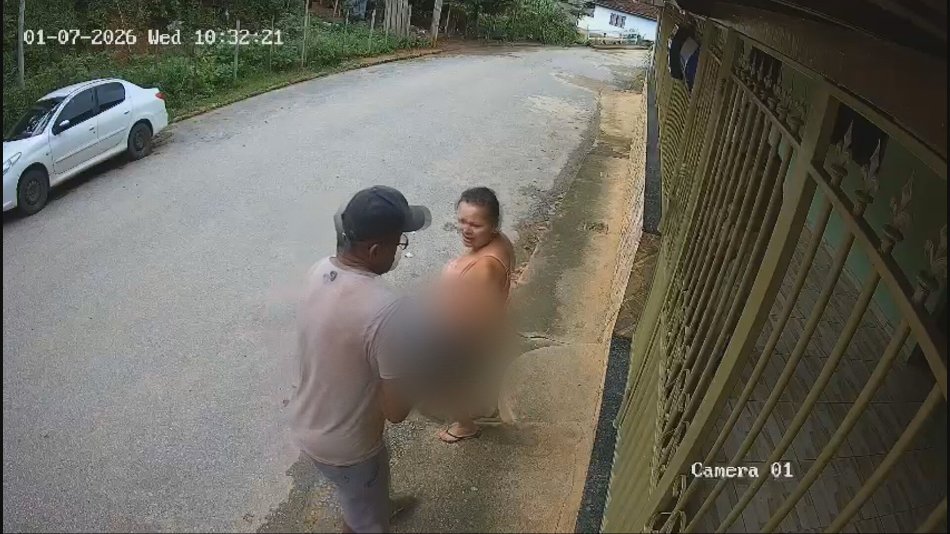 Criança de 2 anos engasga e é socorrida por PM após mãe pedir ajuda em quartel no interior