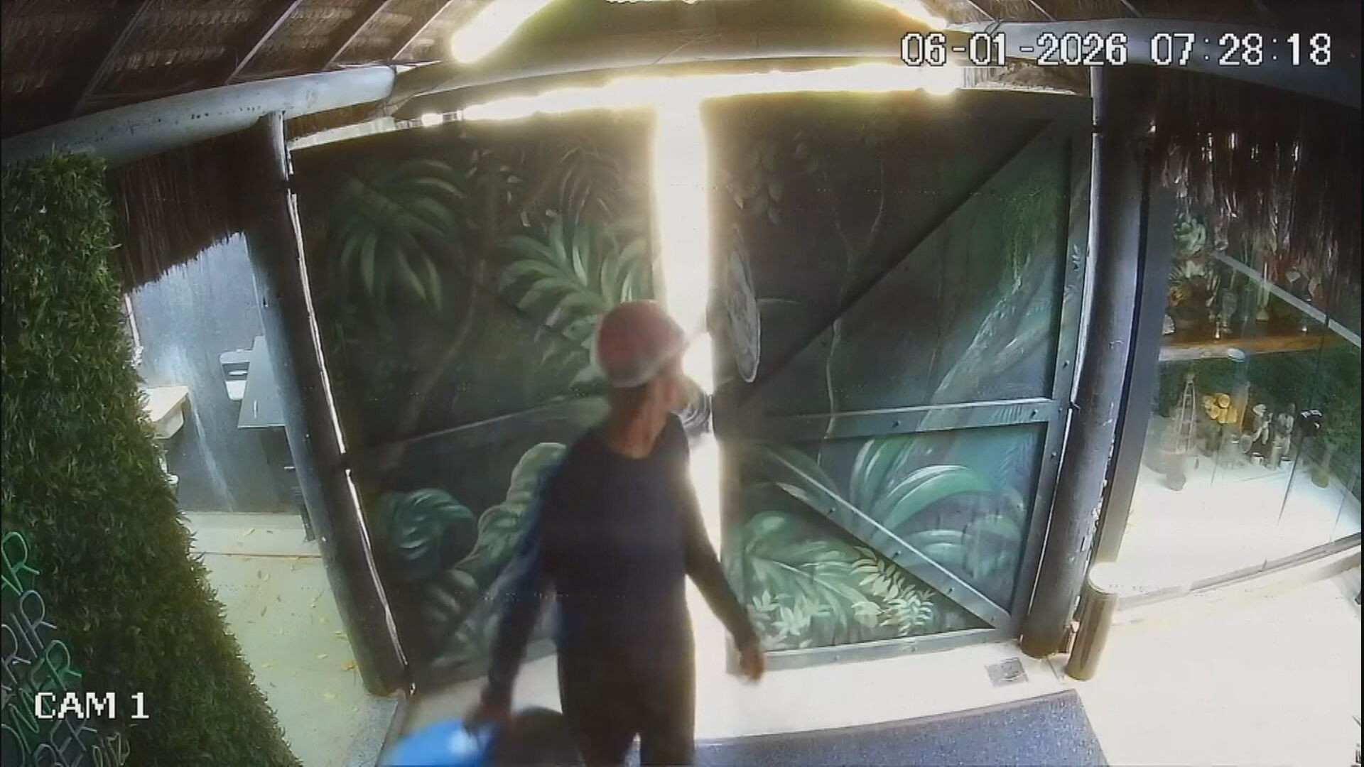 Criminosos invadem bar vencedor do Comida di Buteco e levam aparelhos eletrônicos, bebidas