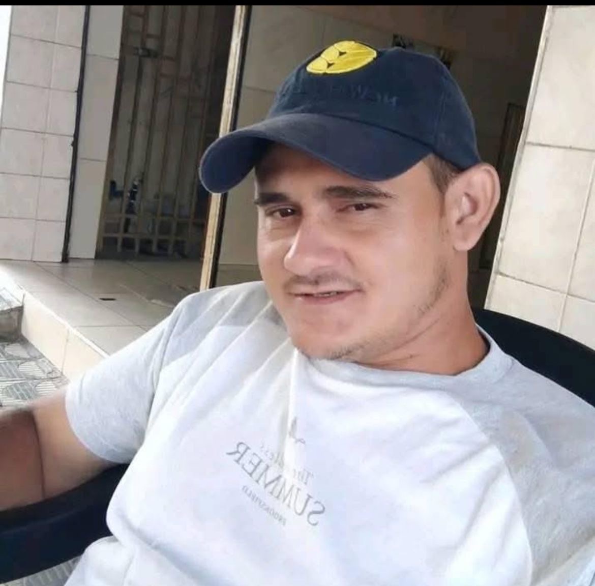 Crise de Violência em Nordeste: Homem Ferido a Bala em Novo Oriente
