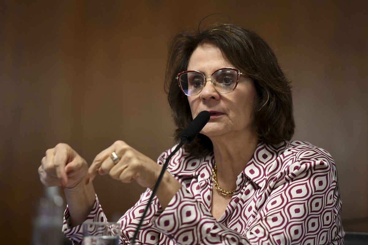 Damares pede vistoria na PF onde Bolsonaro cumpre pena e cita ‘proteção aos direitos human