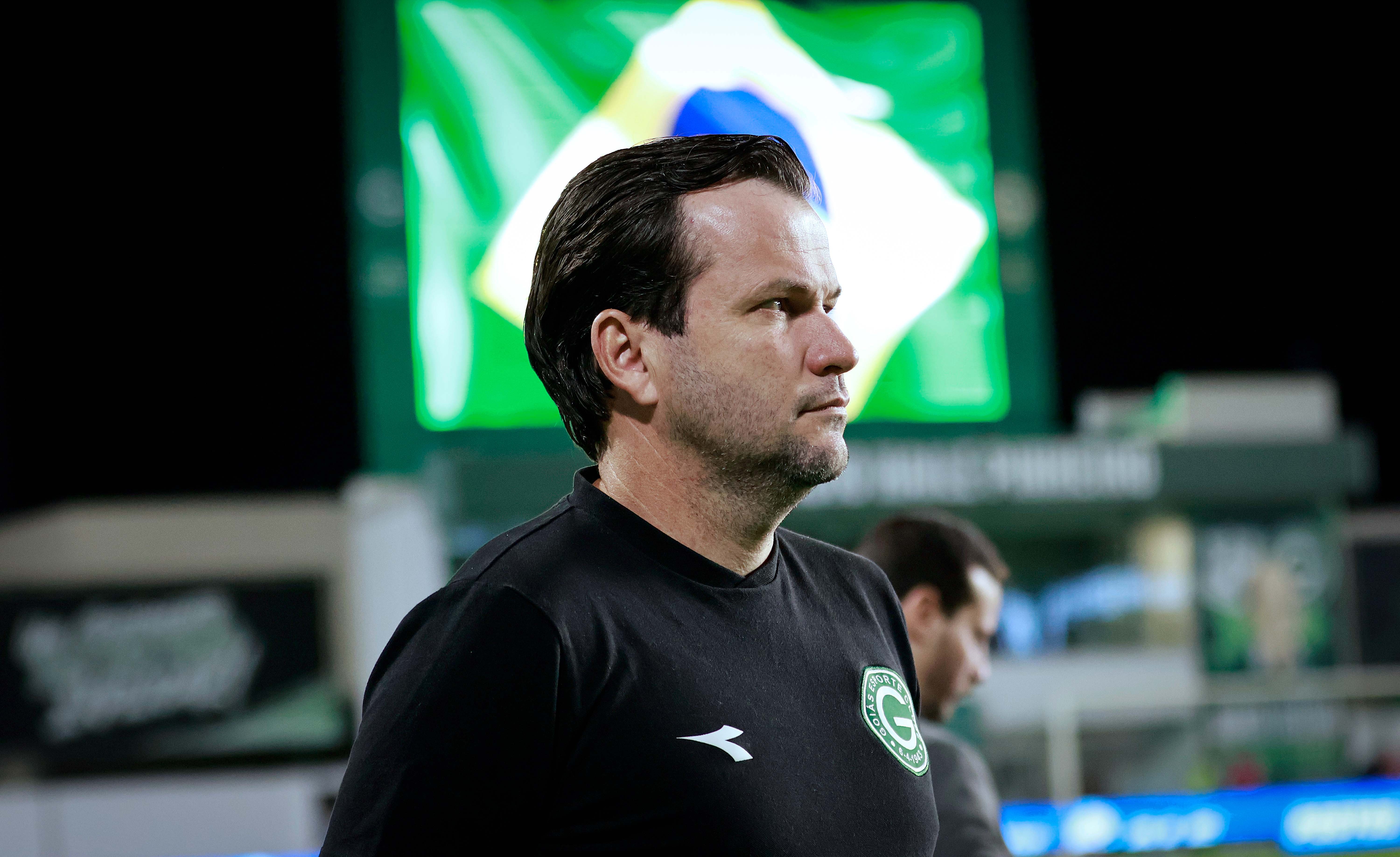Daniel Paulista critica atuação do Goiás após goleada para o Novorizontino: 'Inadmissível'